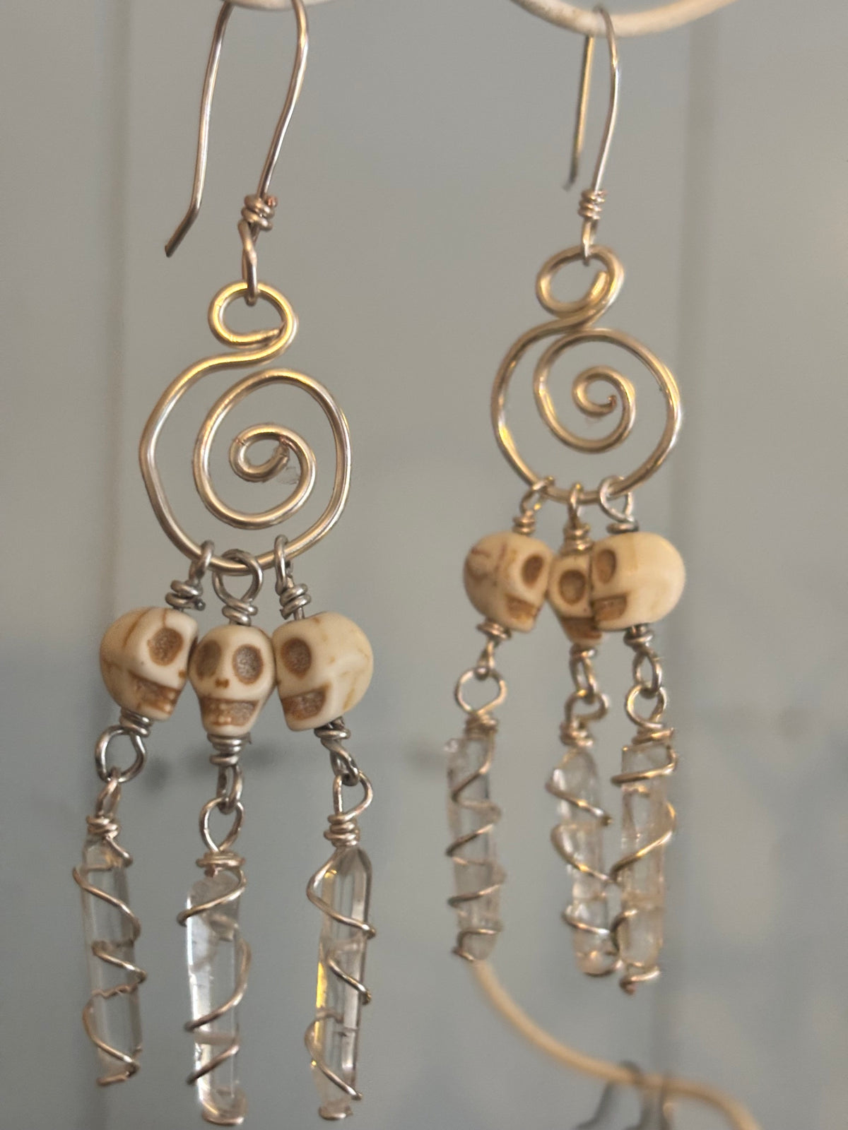 Triple Skull & Quartz Crystal Earrings – Halloween 2026