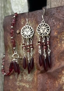 Crimson Rays-Garnet Earring & Bracelet Set (Handmade)